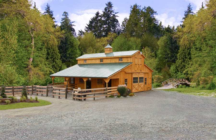 Salem Structures Monitor Horse Barn