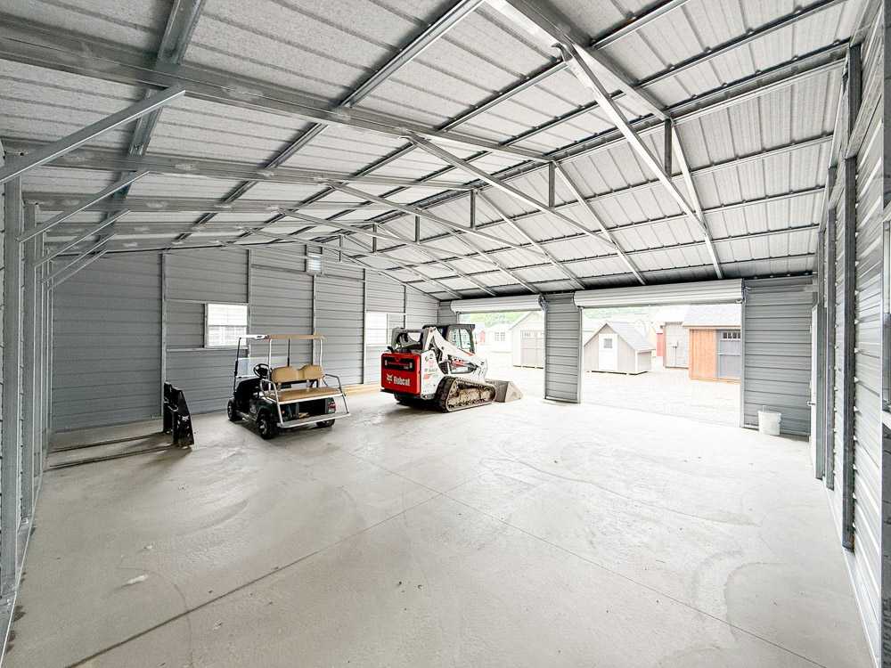 30'x30' Steel Garage