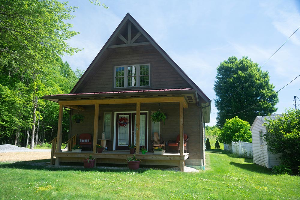 Lakeside Cottage