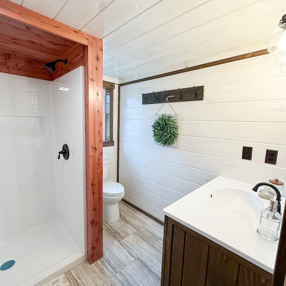 24×36 Hunter Haven - Image 8