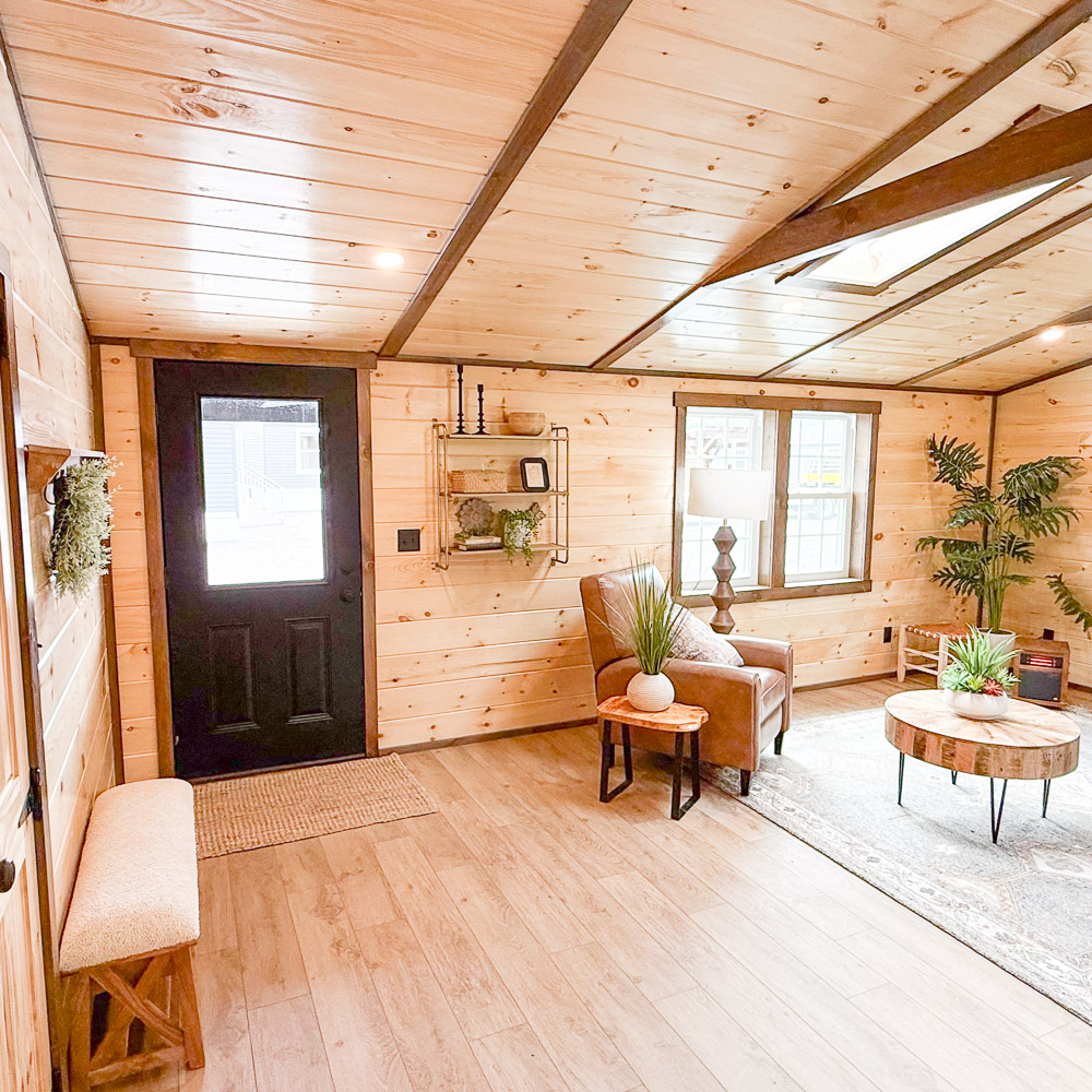 24×36 Hunter Haven - Image 6