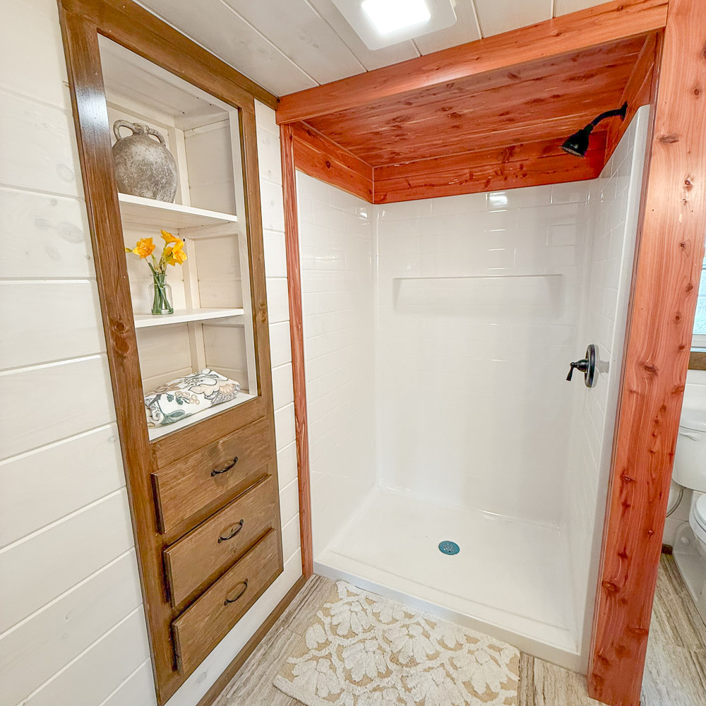 24×36 Hunter Haven - Image 9